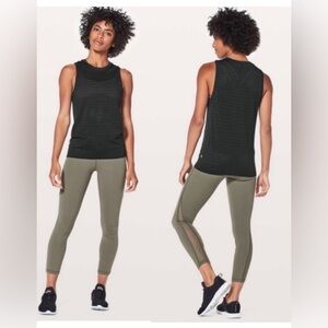 Lululemon Breeze By Muscle Tank. Size 6